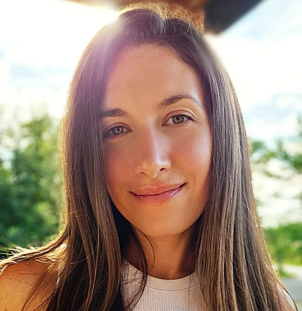Amanda DeFrancesco 